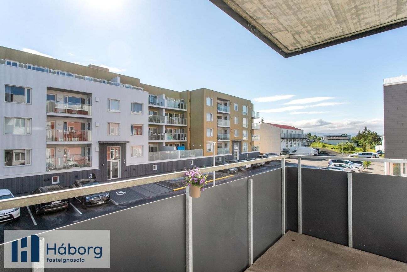Hafnarbraut 11, 200 Kópavogur