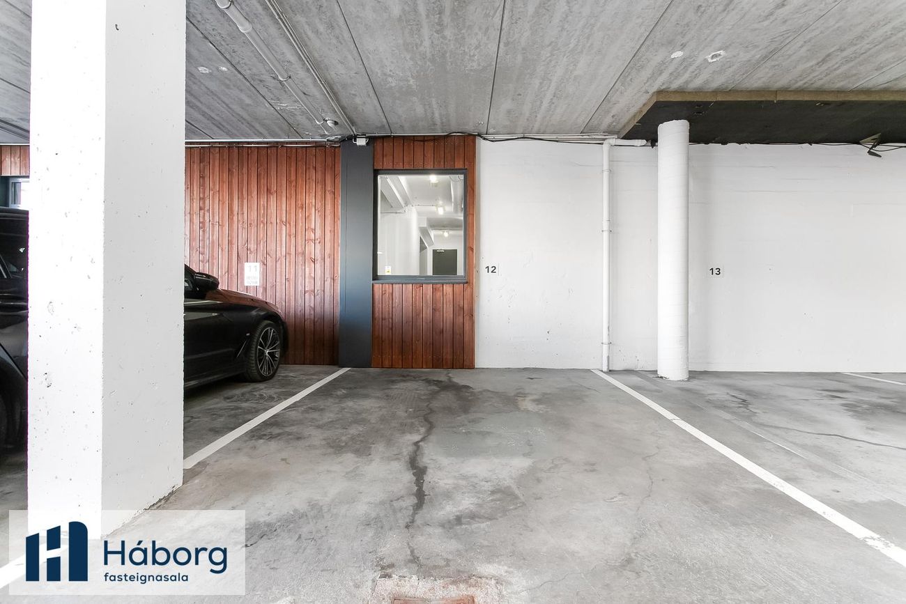 Hafnarbraut 11, 200 Kópavogur