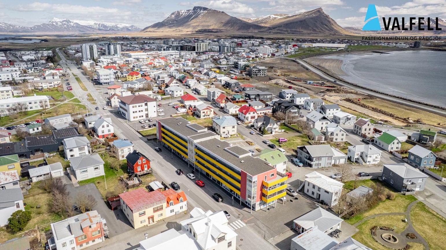 Kirkjubraut 12, 300 Akranes