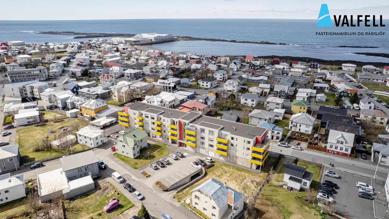 Kirkjubraut 12, 300 Akranes