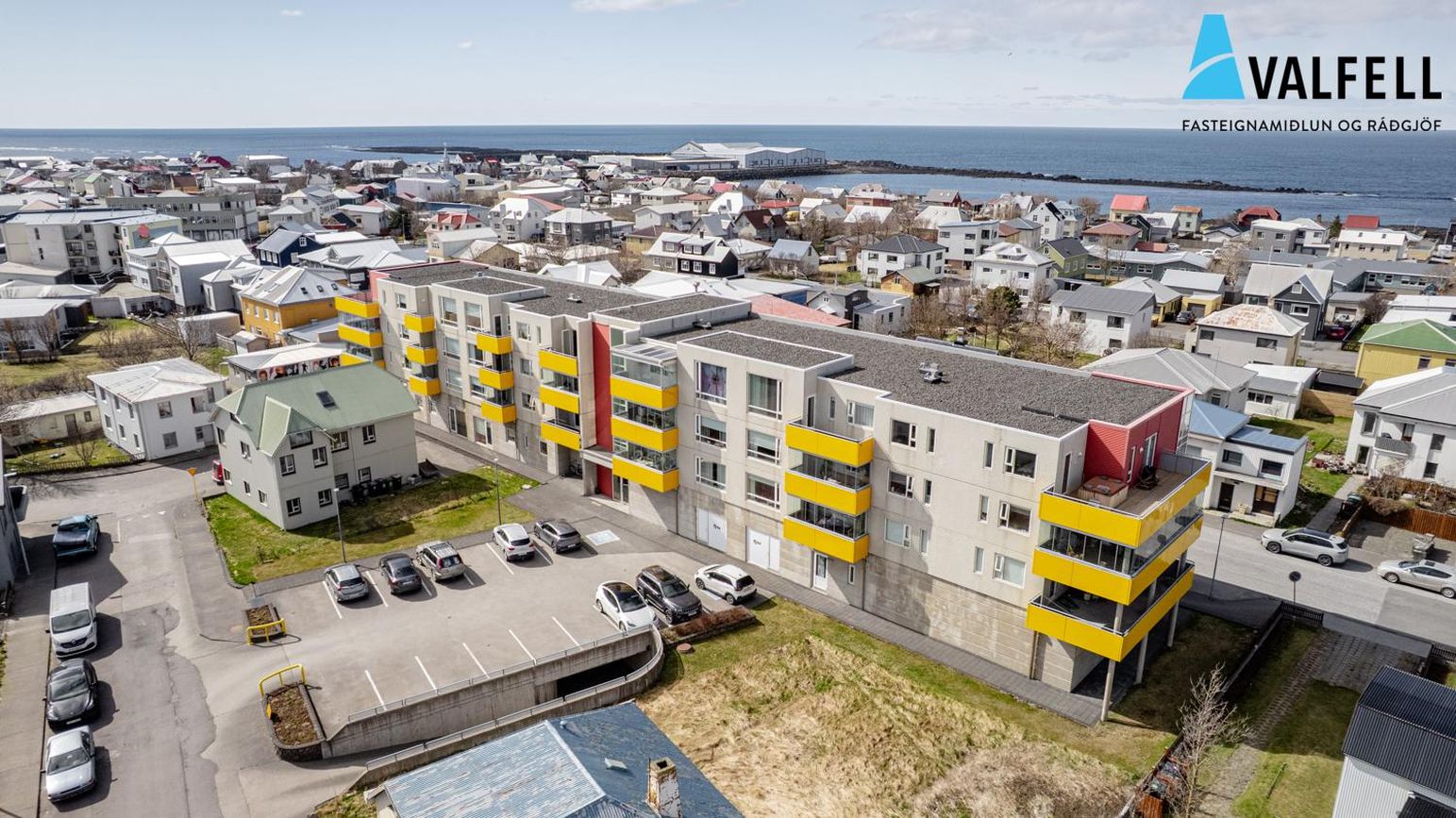 Kirkjubraut 12, 300 Akranes