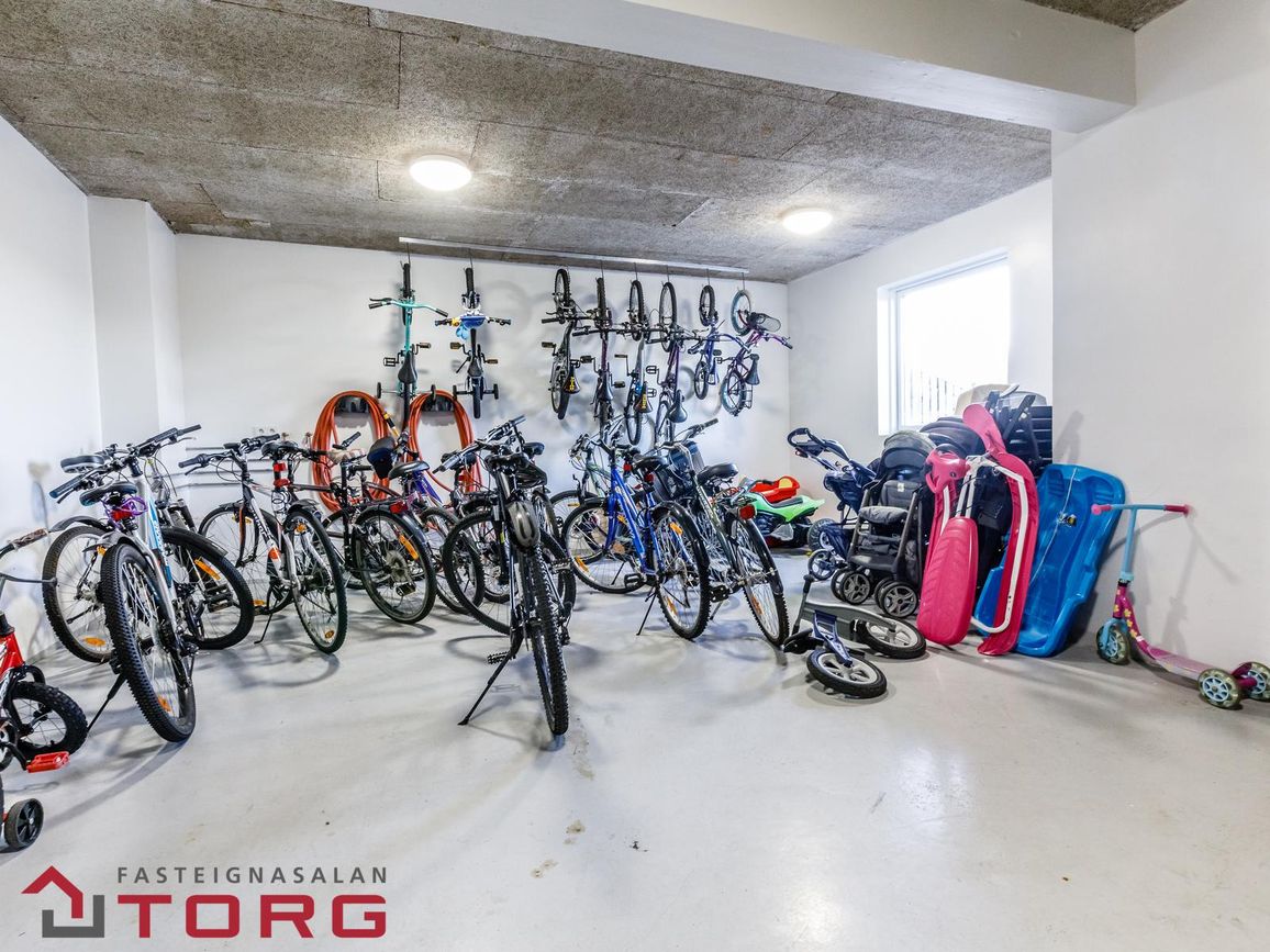 Sandavað 9 - 0201, 110 Reykjavík