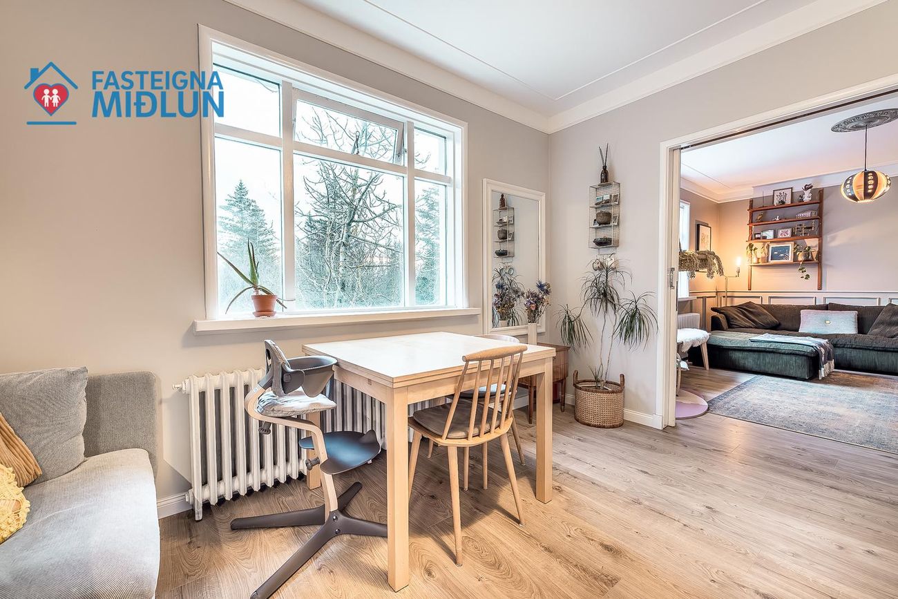 Ljósvallagata 22, 101 Reykjavík