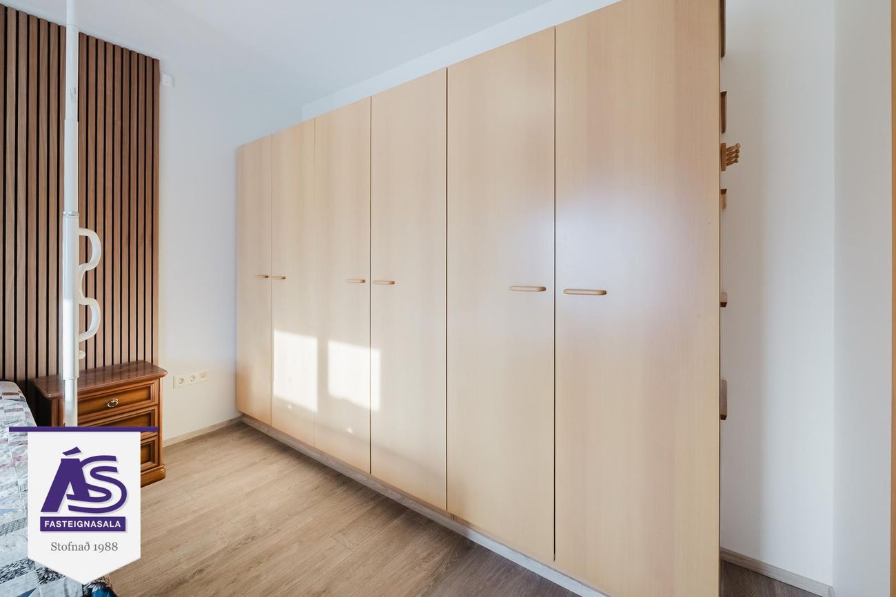 Sólvangsvegur 1 - 0302, 220 Hafnarfjörður