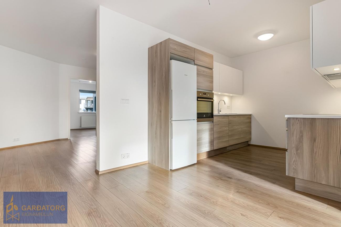 Stakkholt 2B, 105 Reykjavík