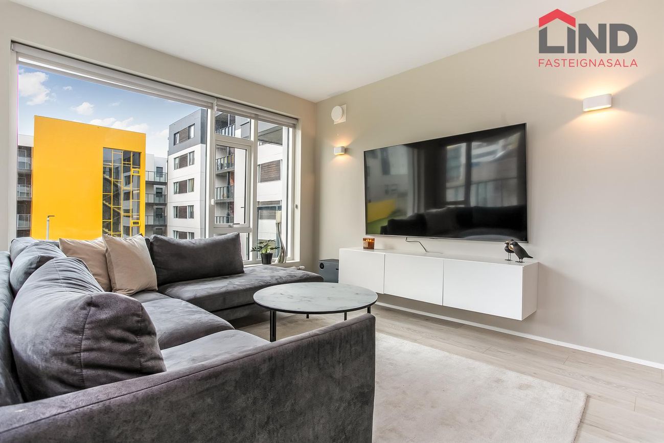 Hafnarbraut 12A, 200 Kópavogur