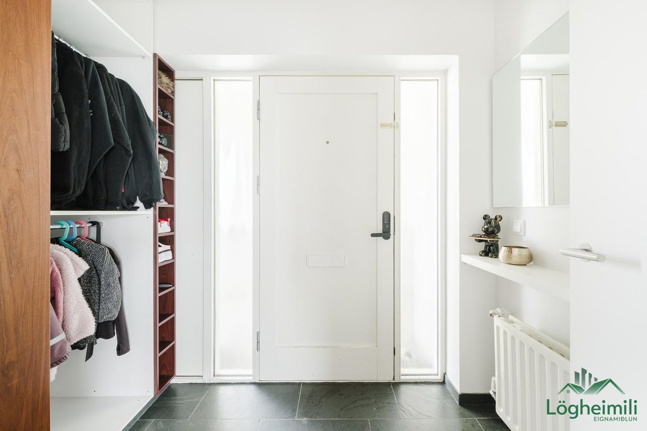 Ljósavík 30, 112 Reykjavík