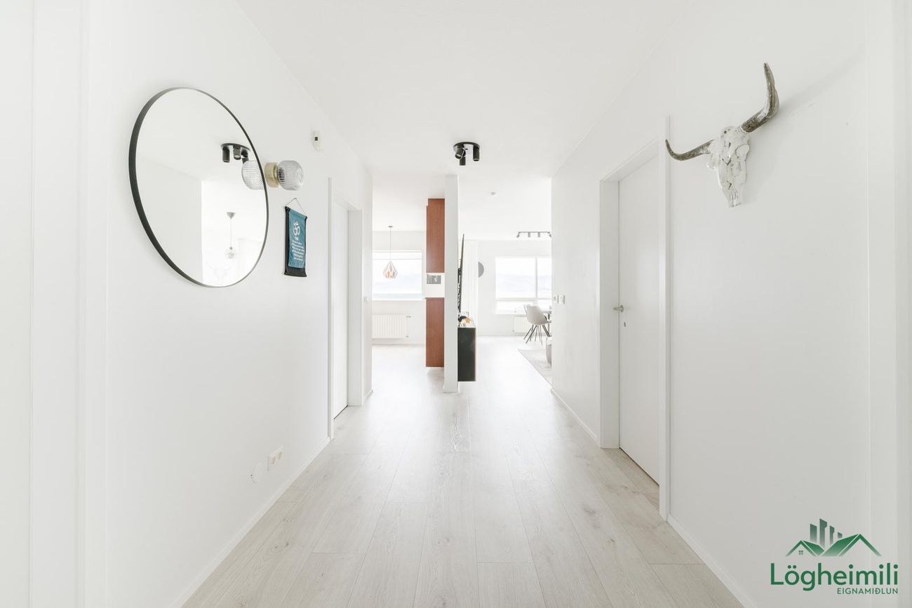 Ljósavík 30, 112 Reykjavík