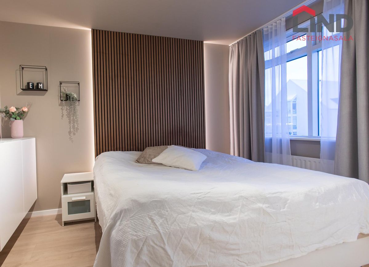 Básbryggja 3, 110 Reykjavík