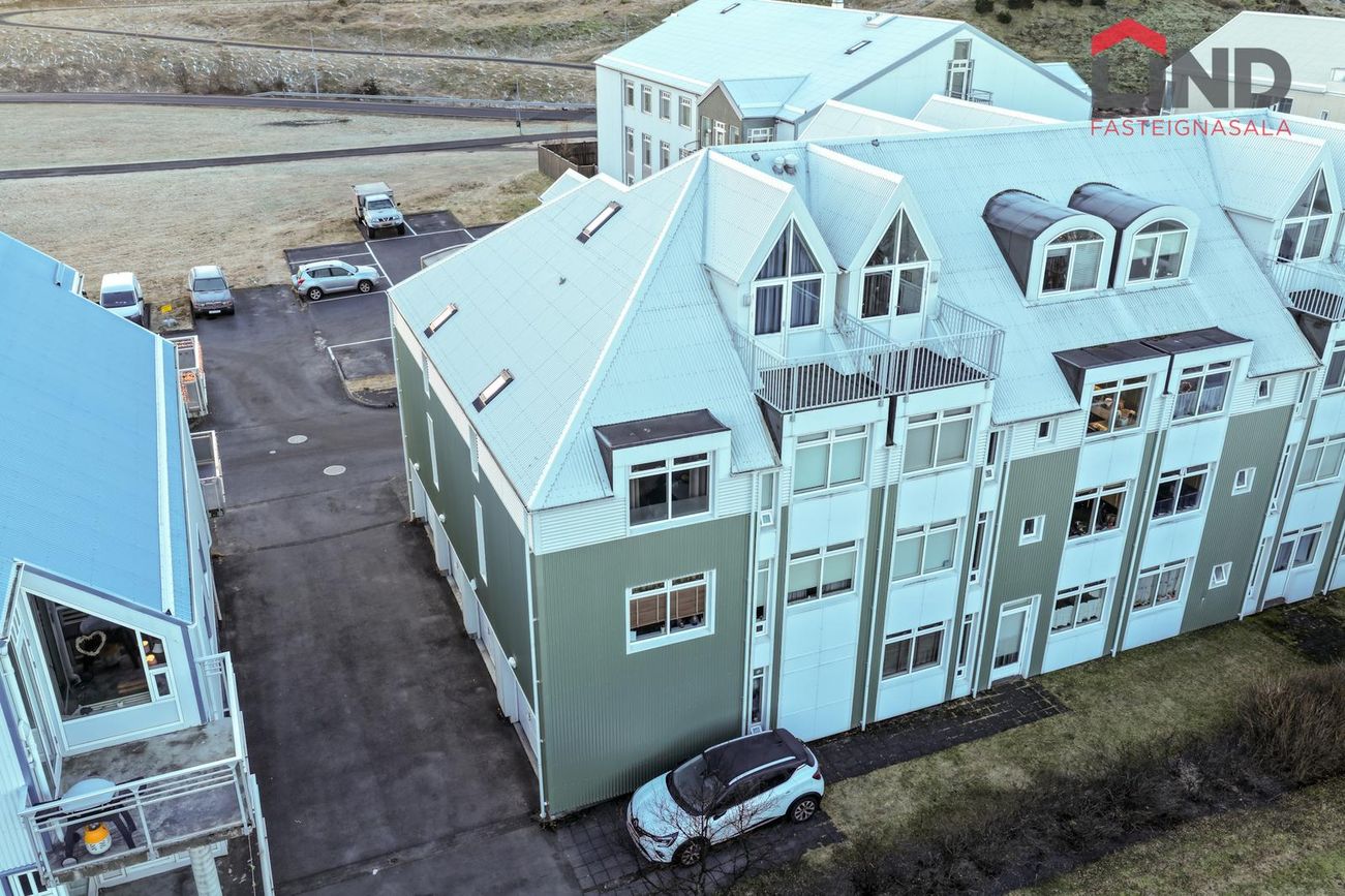 Básbryggja 3, 110 Reykjavík