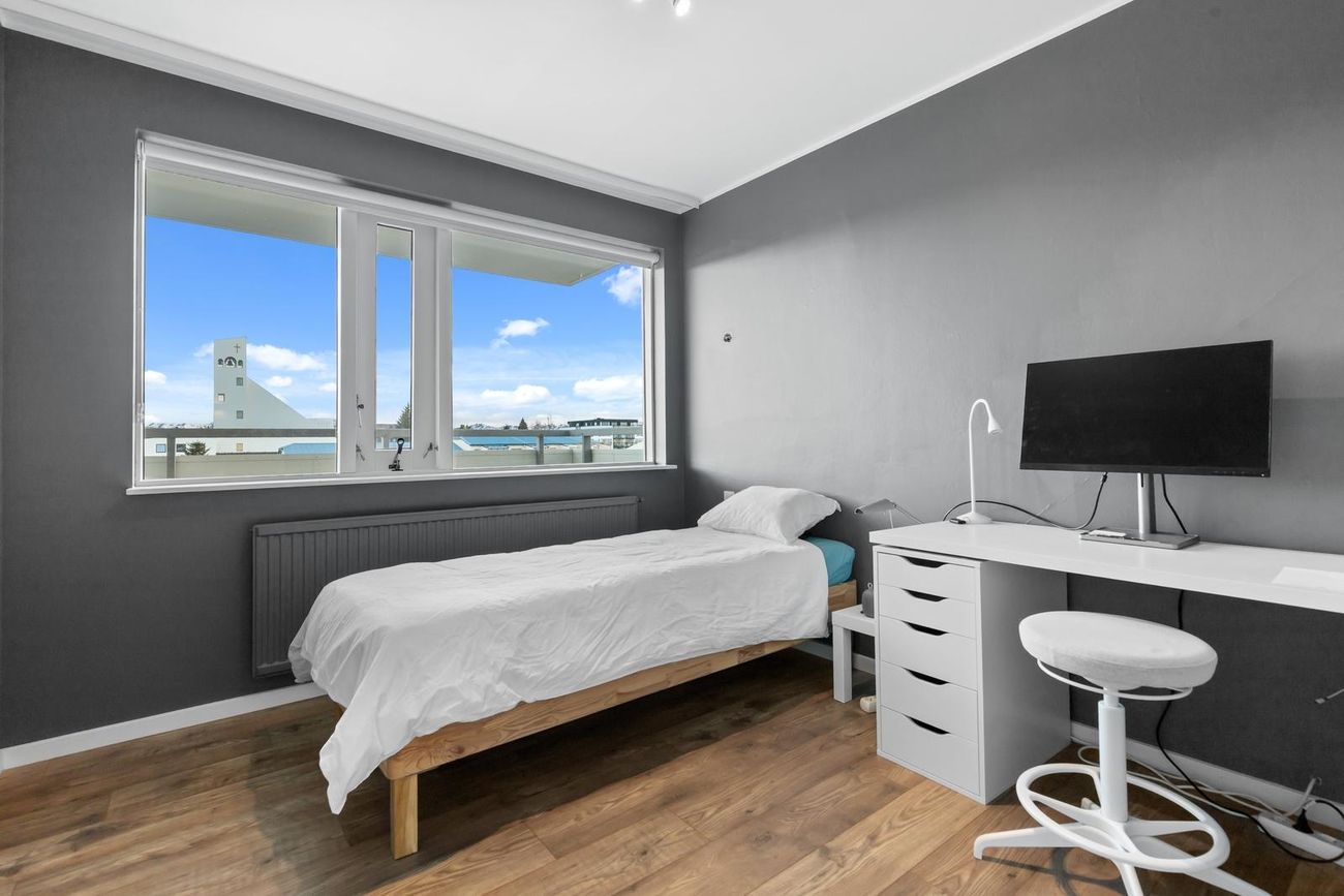 Hrísmóar 1 - 0702, 210 Garðabær