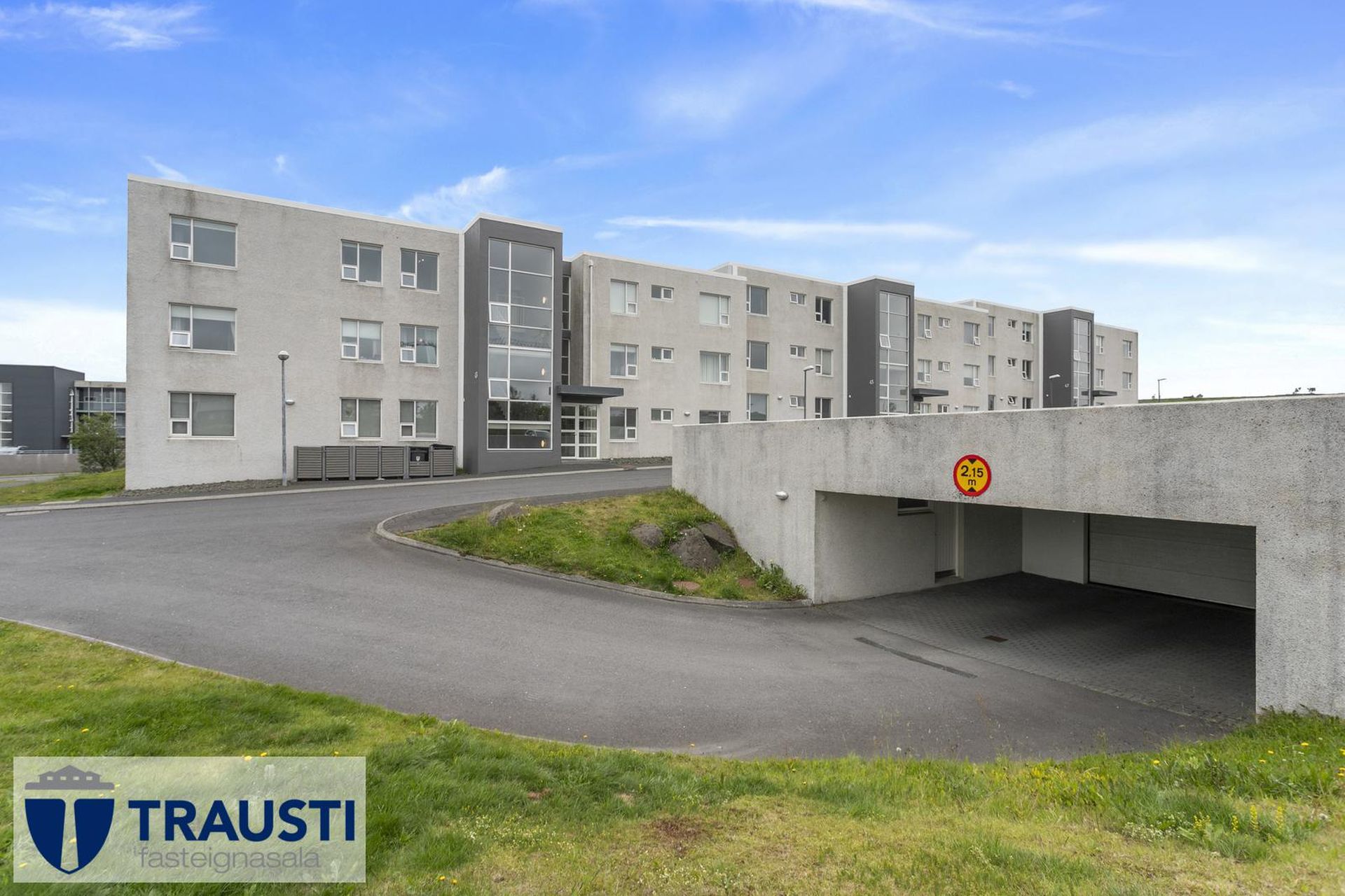 Álfkonuhvarf 43, 203 Kópavogur