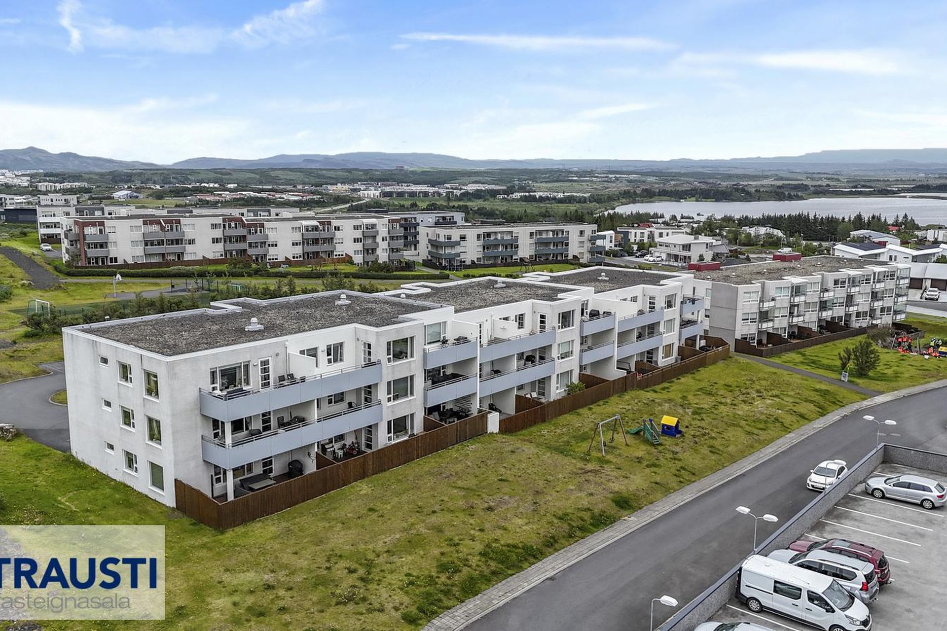 Álfkonuhvarf 43, 203 Kópavogur
