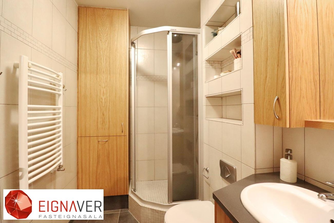 Skarðshlíð 2, 603 Akureyri