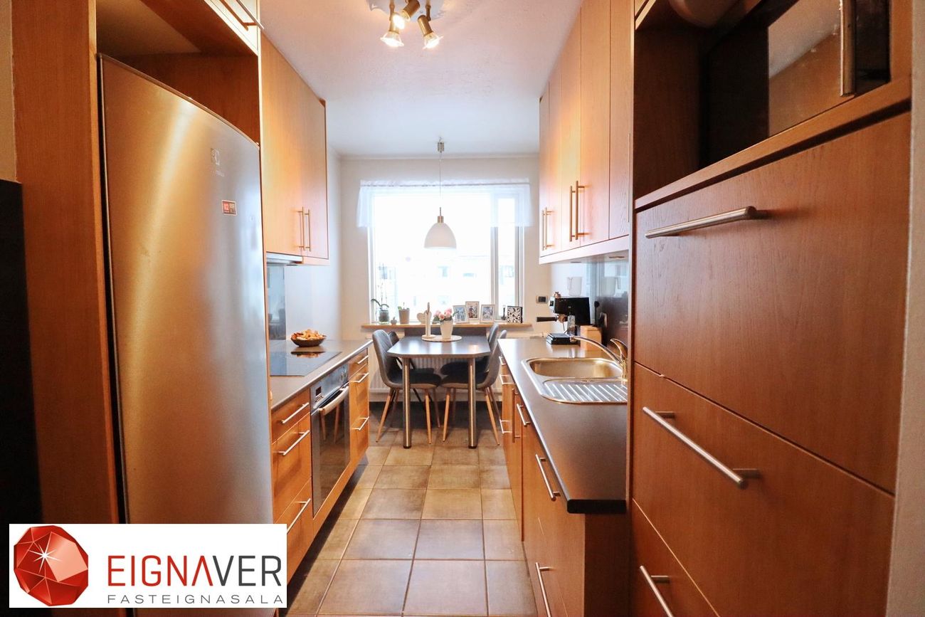 Skarðshlíð 2, 603 Akureyri