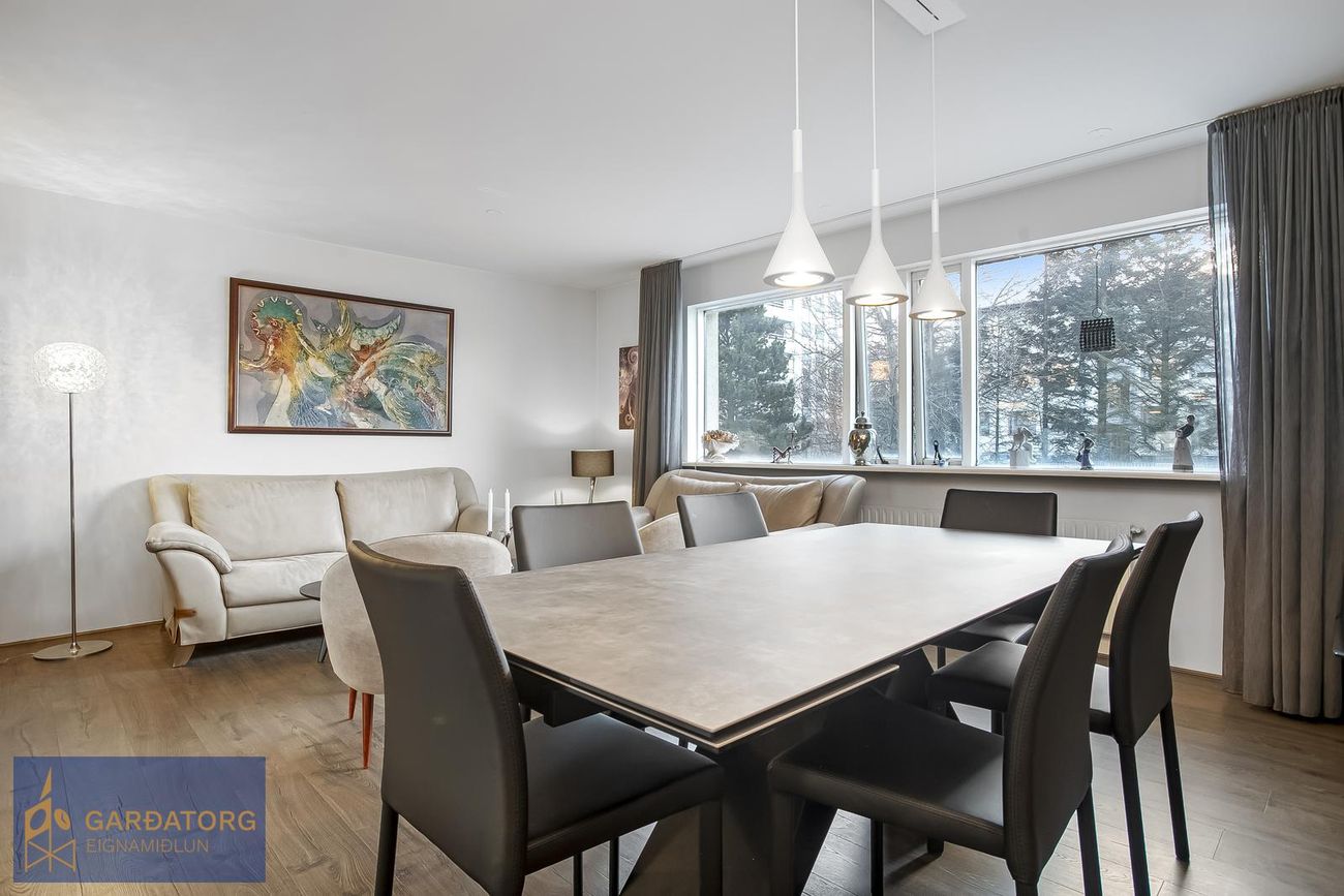 Furugrund 62, 200 Kópavogur