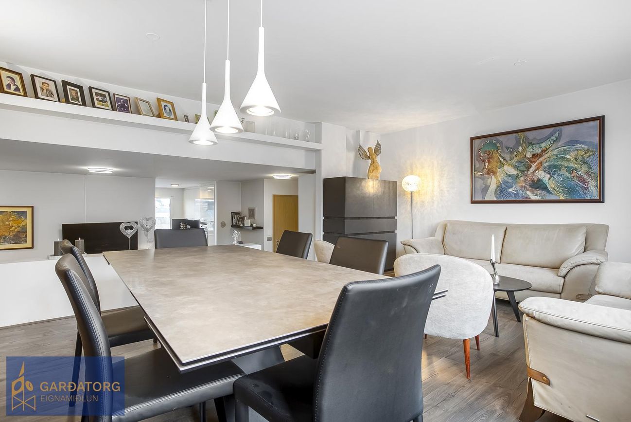 Furugrund 62, 200 Kópavogur