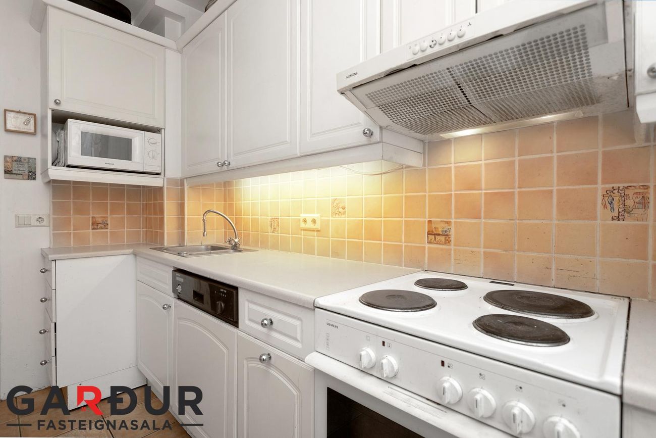 Hverfisgata 102A - 0201, 101 Reykjavík