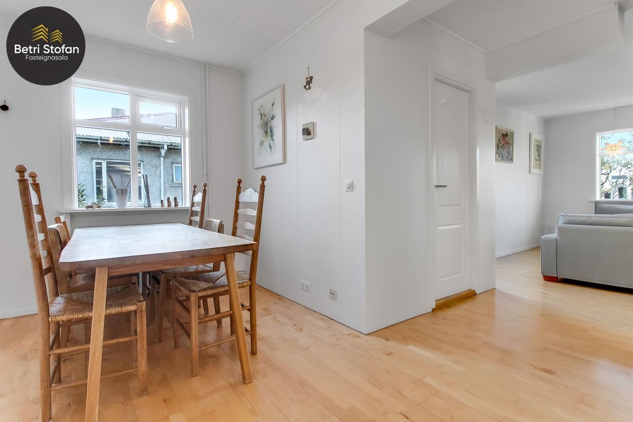 Víðimelur 59, 107 Reykjavík