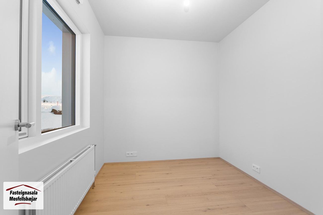 Huldugata 2, 270 Mosfellsbær