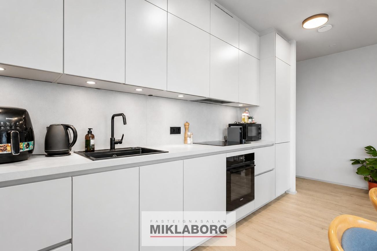 Dalsmúli 1, 108 Reykjavík