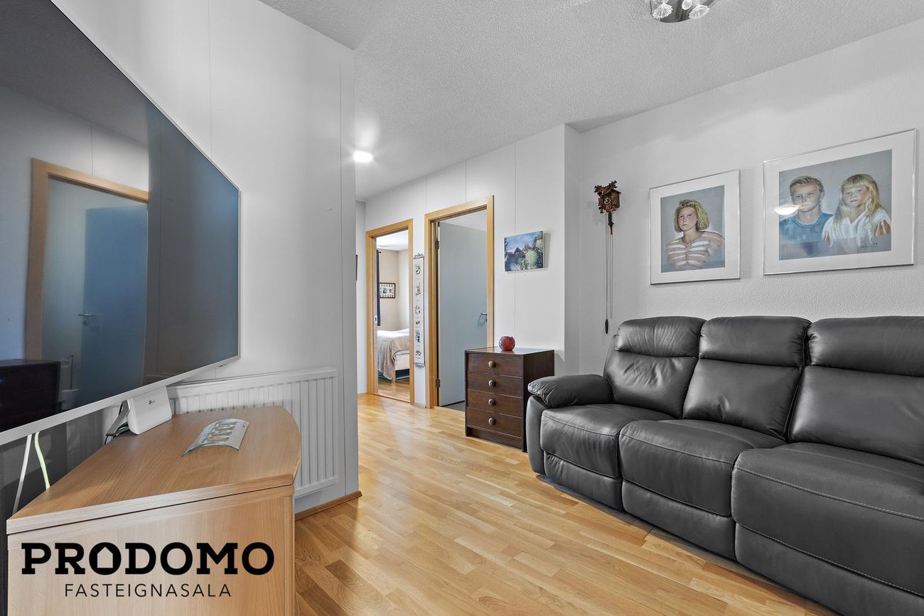 Brekkustígur 35C, 260 Reykjanesbær