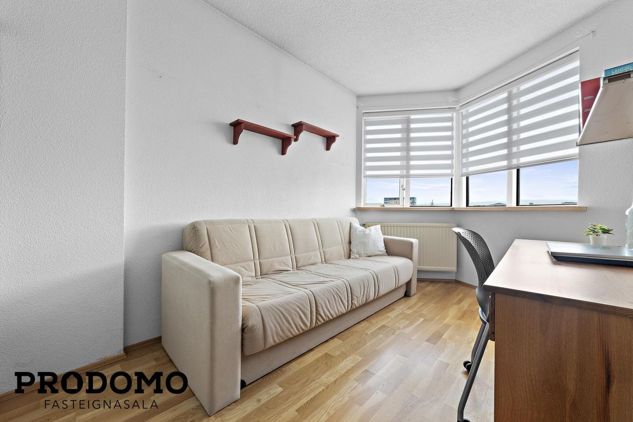 Brekkustígur 35C, 260 Reykjanesbær