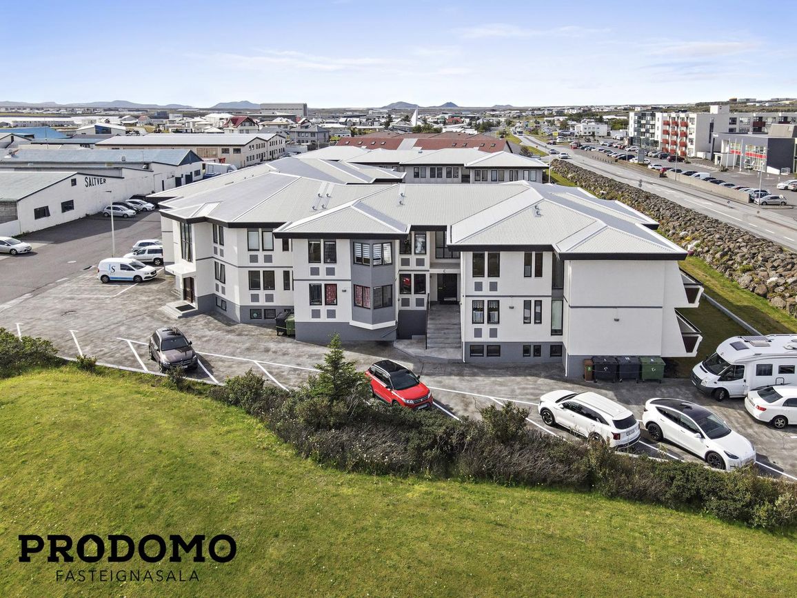 Brekkustígur 35C, 260 Reykjanesbær