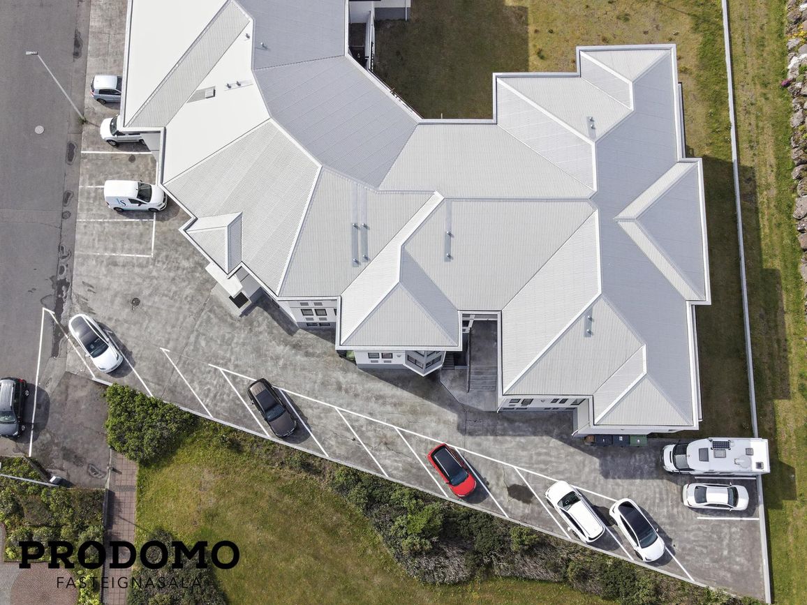 Brekkustígur 35C, 260 Reykjanesbær