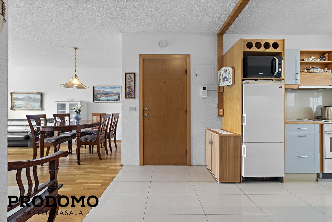 Brekkustígur 35C, 260 Reykjanesbær