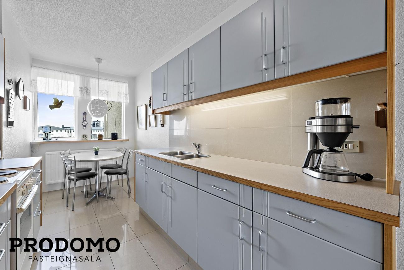 Brekkustígur 35C, 260 Reykjanesbær