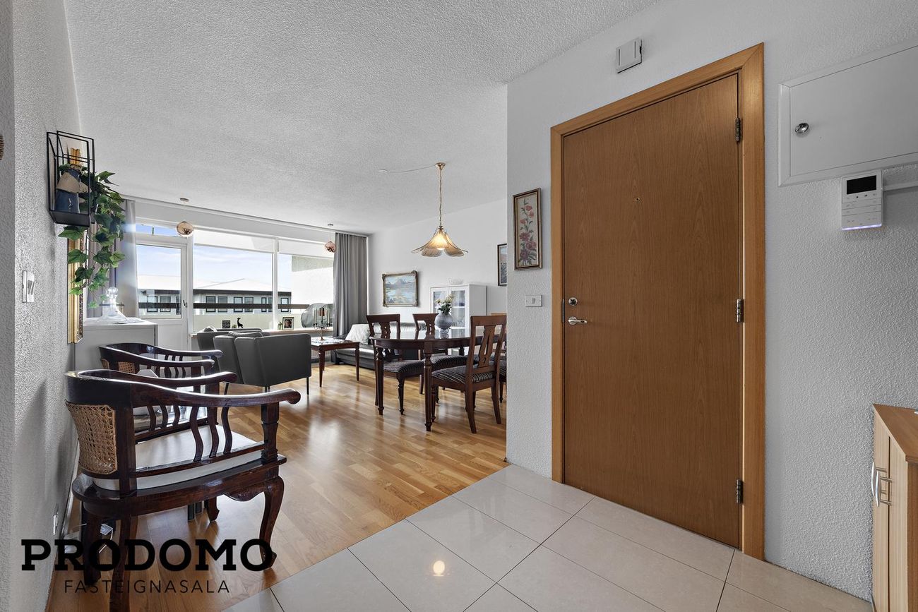 Brekkustígur 35C, 260 Reykjanesbær