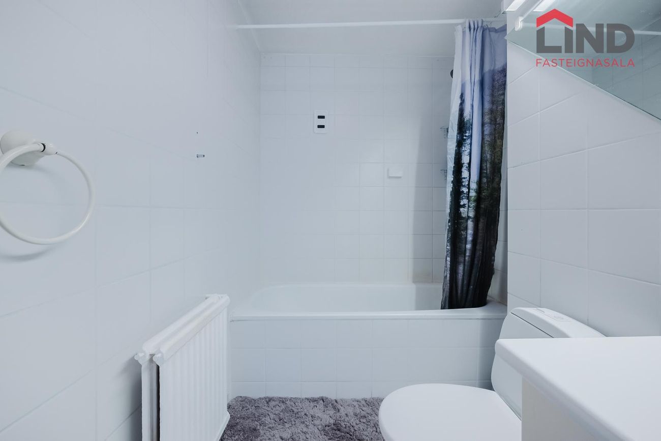 Frostafold 22, 112 Reykjavík