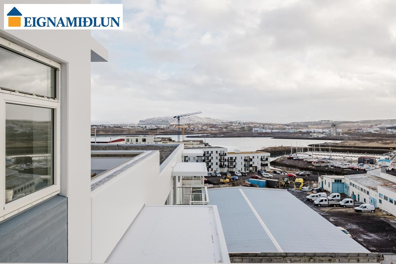 Dugguvogur 1, 104 Reykjavík