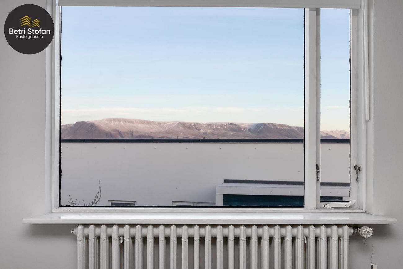 Sogavegur 101, 108 Reykjavík