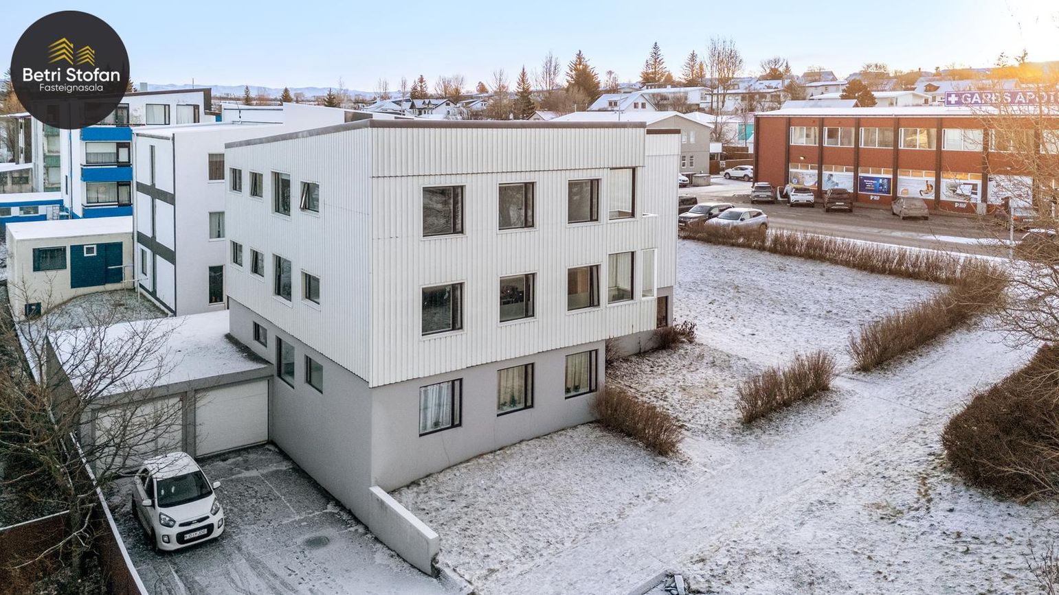Sogavegur 101, 108 Reykjavík