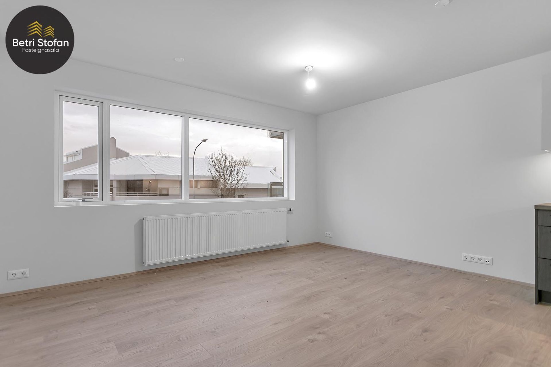Dunhagi 18, 107 Reykjavík