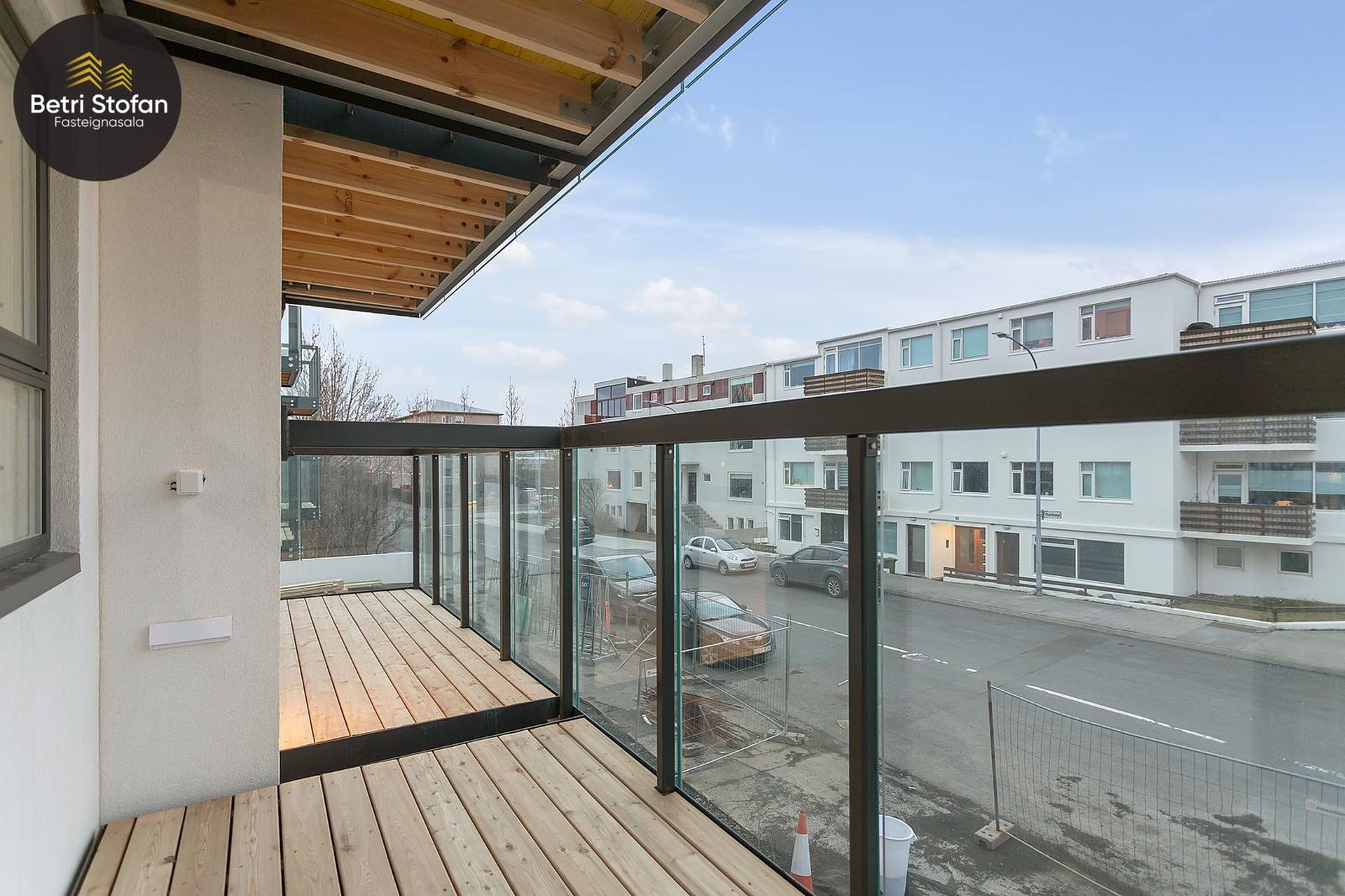 Dunhagi 18, 107 Reykjavík