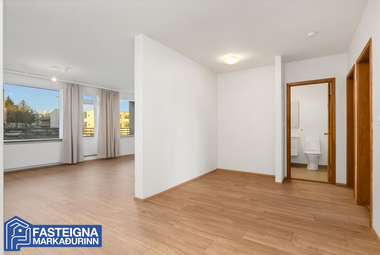 Skipholt 51, 105 Reykjavík