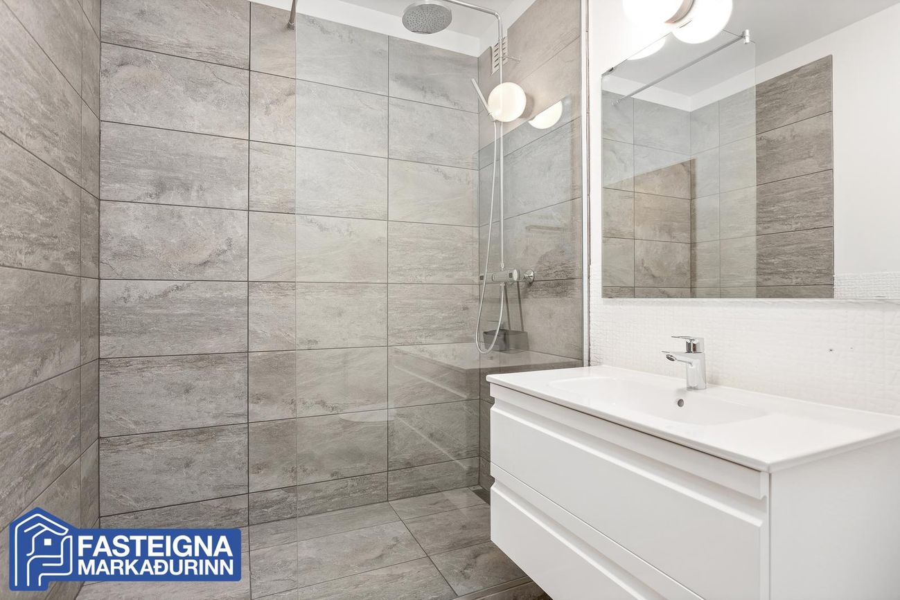 Skipholt 51, 105 Reykjavík