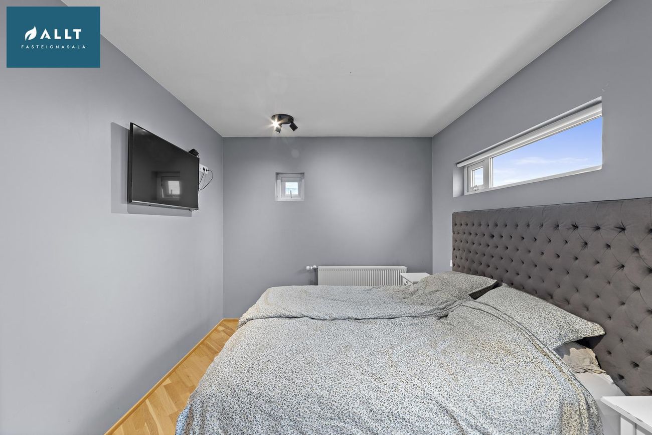 Skólabraut 7 - 0102, 260 Reykjanesbær