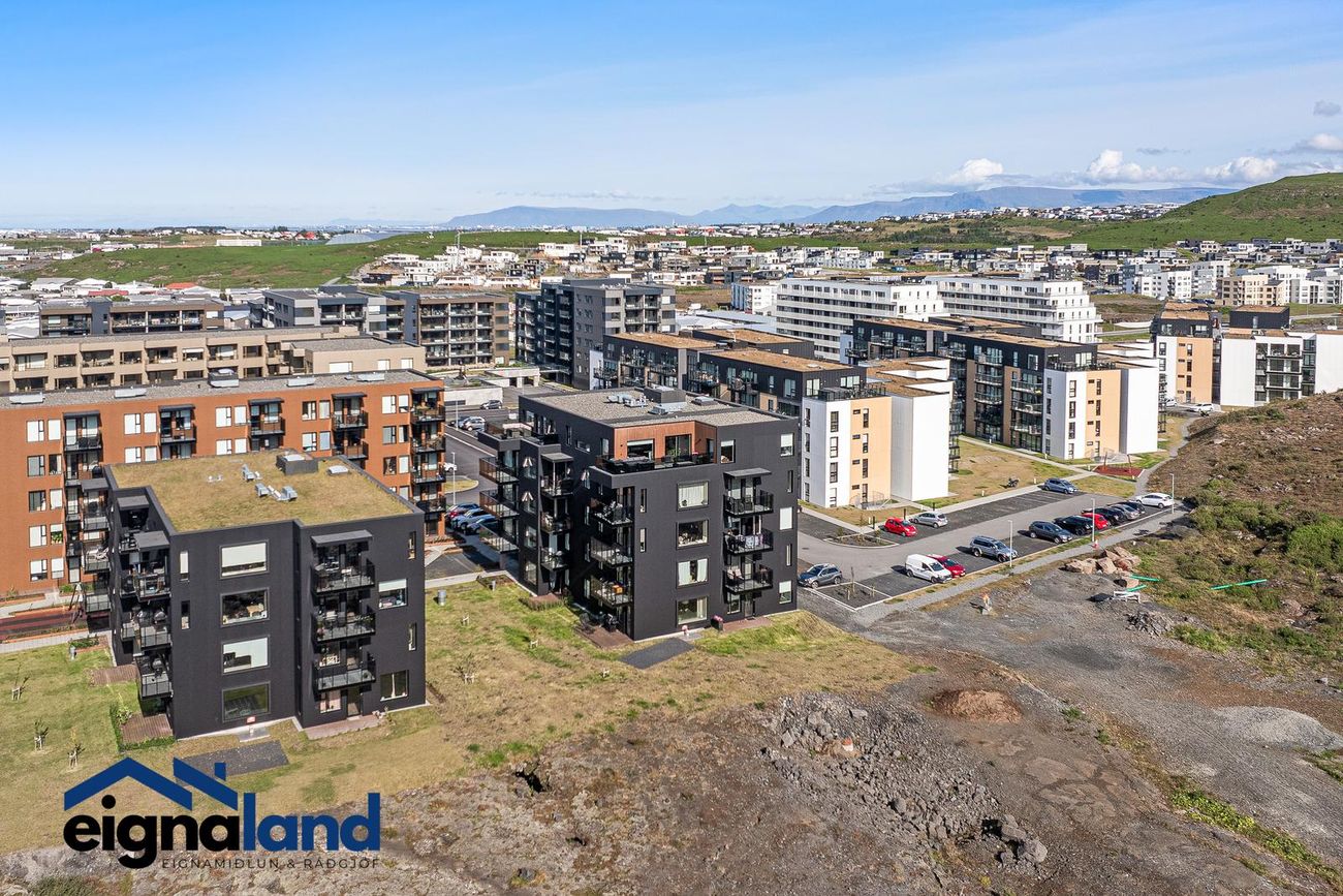 Áshamar 48, 221 Hafnarfjörður