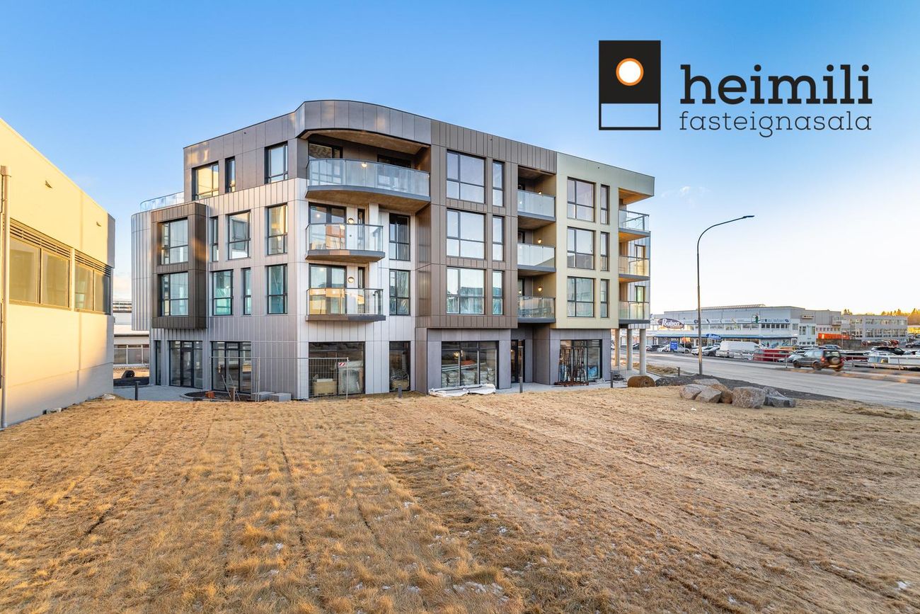 Grensásvegur 1C, 108 Reykjavík