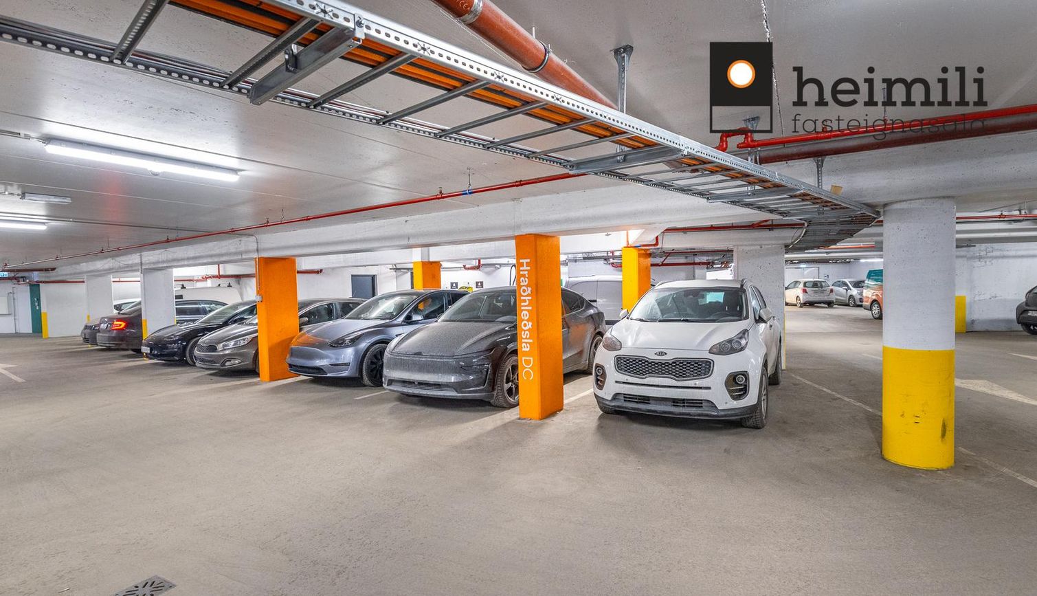 Grensásvegur 1C, 108 Reykjavík