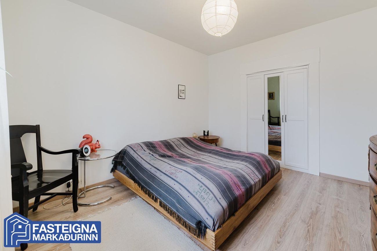 Snorrabraut 33, 105 Reykjavík