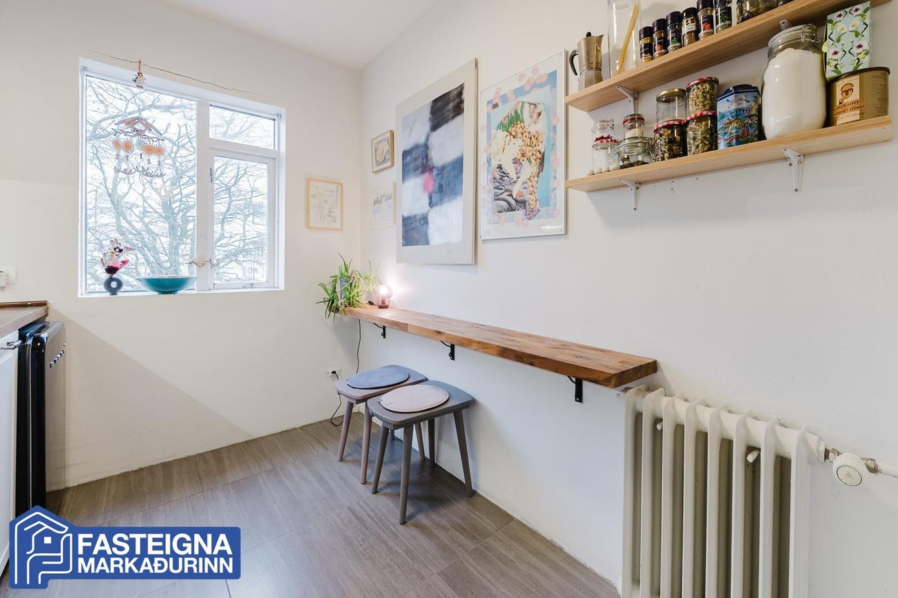 Snorrabraut 33, 105 Reykjavík