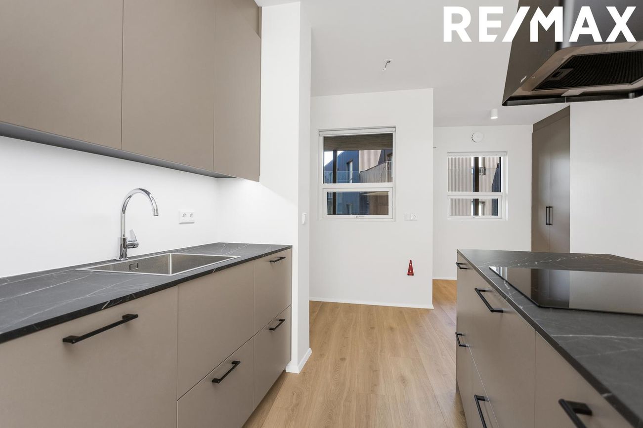 Hringbraut 120, 101 Reykjavík