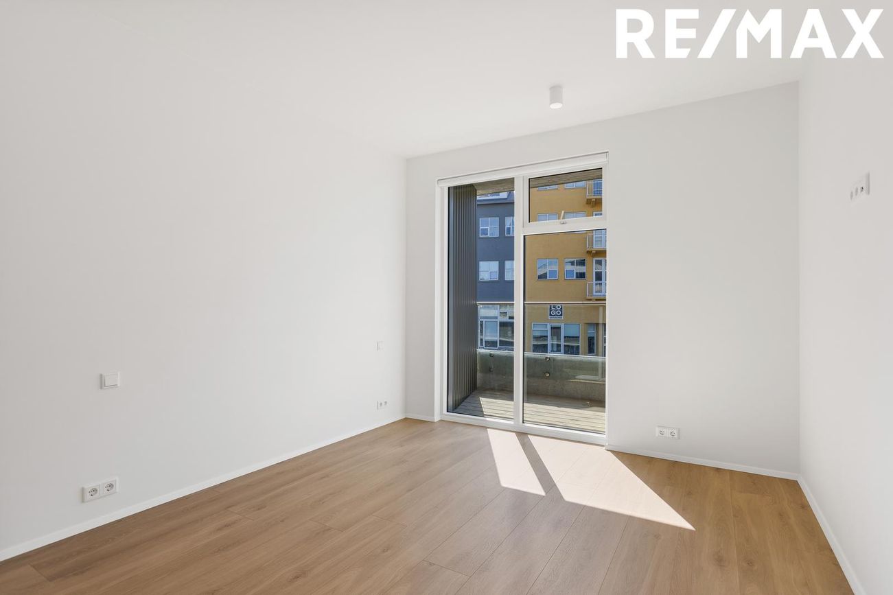 Hringbraut 120, 101 Reykjavík