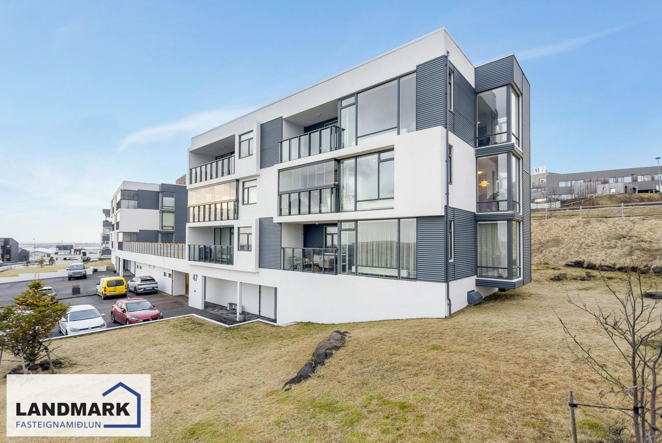 Holtsvegur 47 - 0302, 210 Garðabær