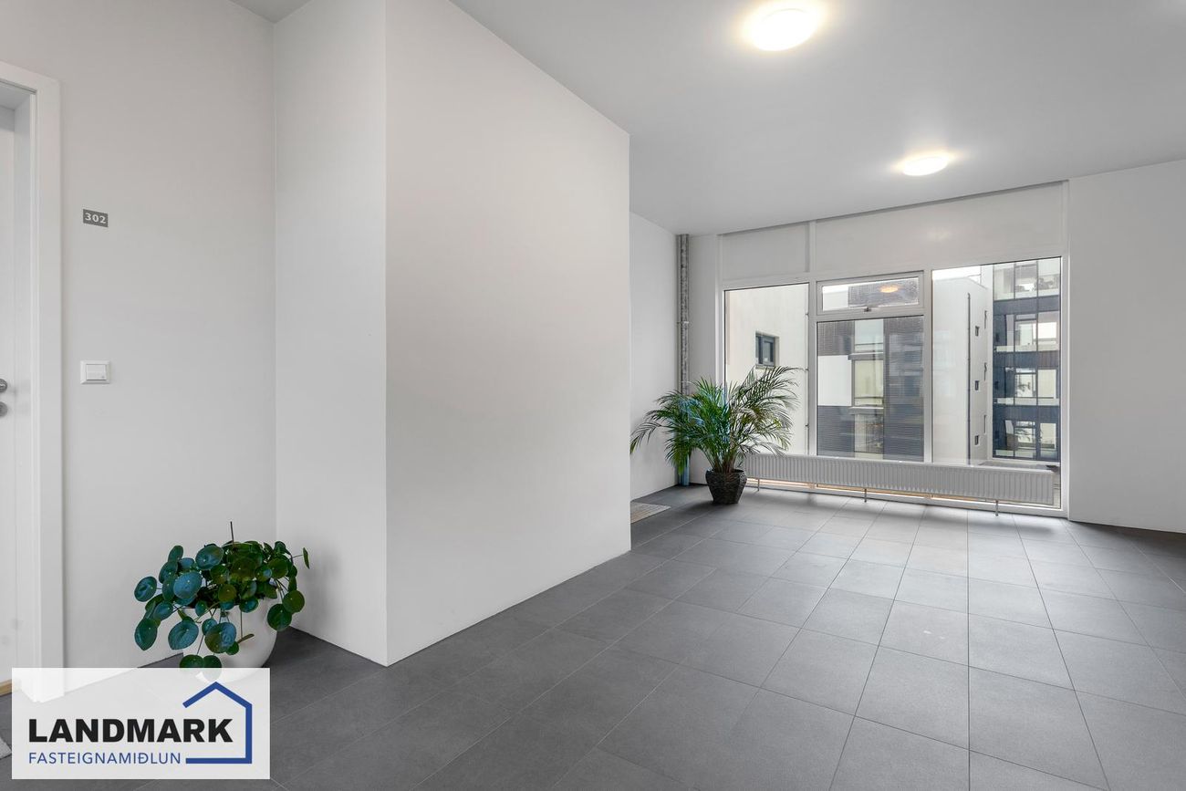 Holtsvegur 47 - 0302, 210 Garðabær